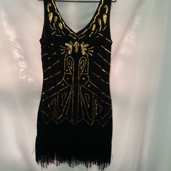 BEYONDBABE WO SIZE XL Elegant Black and Gold SEQUINS FLAPPER Women's STYLE Dress - Picture 10 of 11